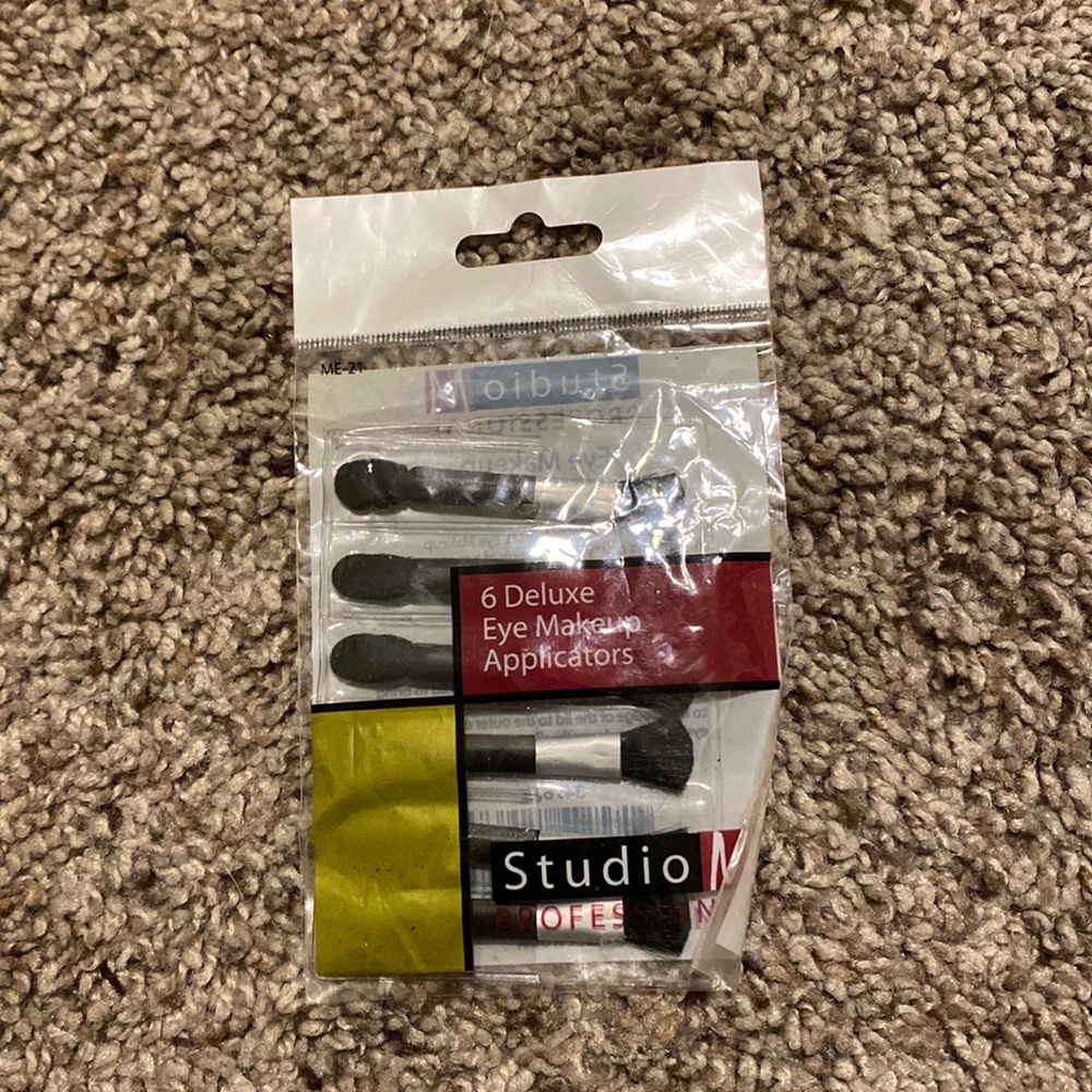 Studio Eye Makeup Applicators
